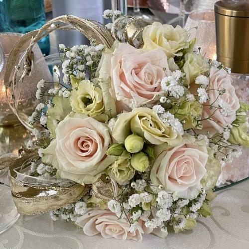 Brautstrauss-goldene-Hochzeit